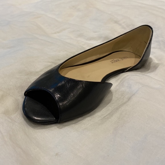 Black peep toe leather flats. Size 6.5. - Picture 2 of 2